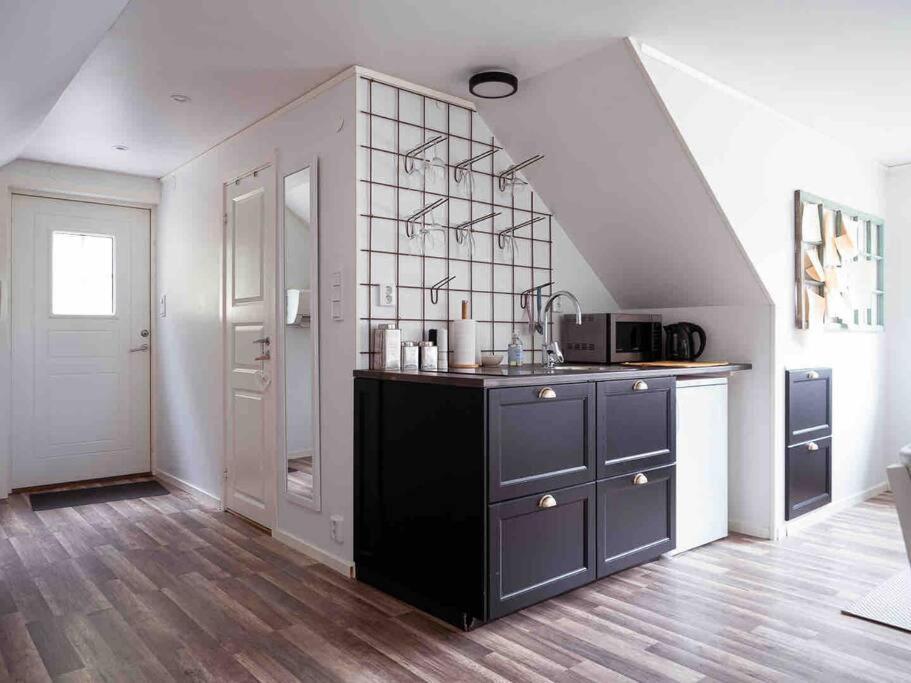 A Lovely Bright Apartment With It'S Own Entrance Kungsbacka Εξωτερικό φωτογραφία